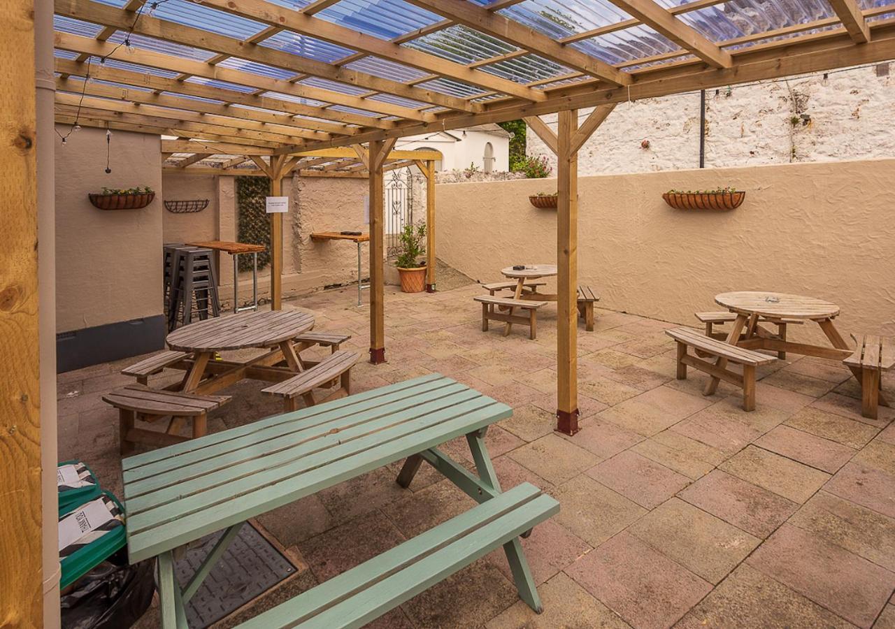 Castle Court Hotel Beaumaris Exterior foto