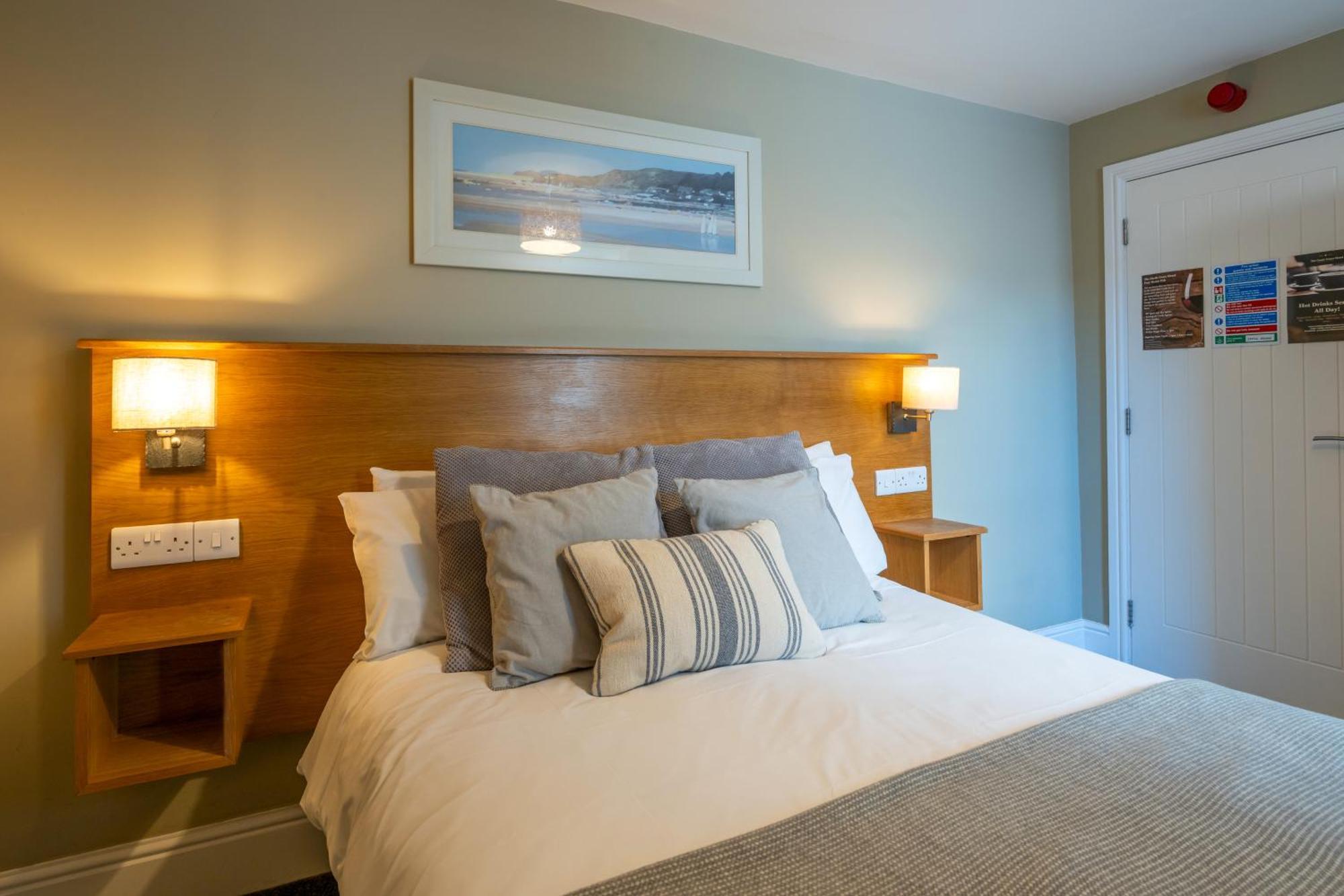 Castle Court Hotel Beaumaris Exterior foto